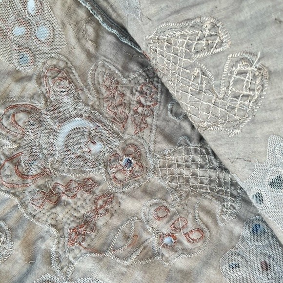 Chico’s Linen Blend Boho Embroidered Jacket with Sequins Size 0 - Picture 9 of 12